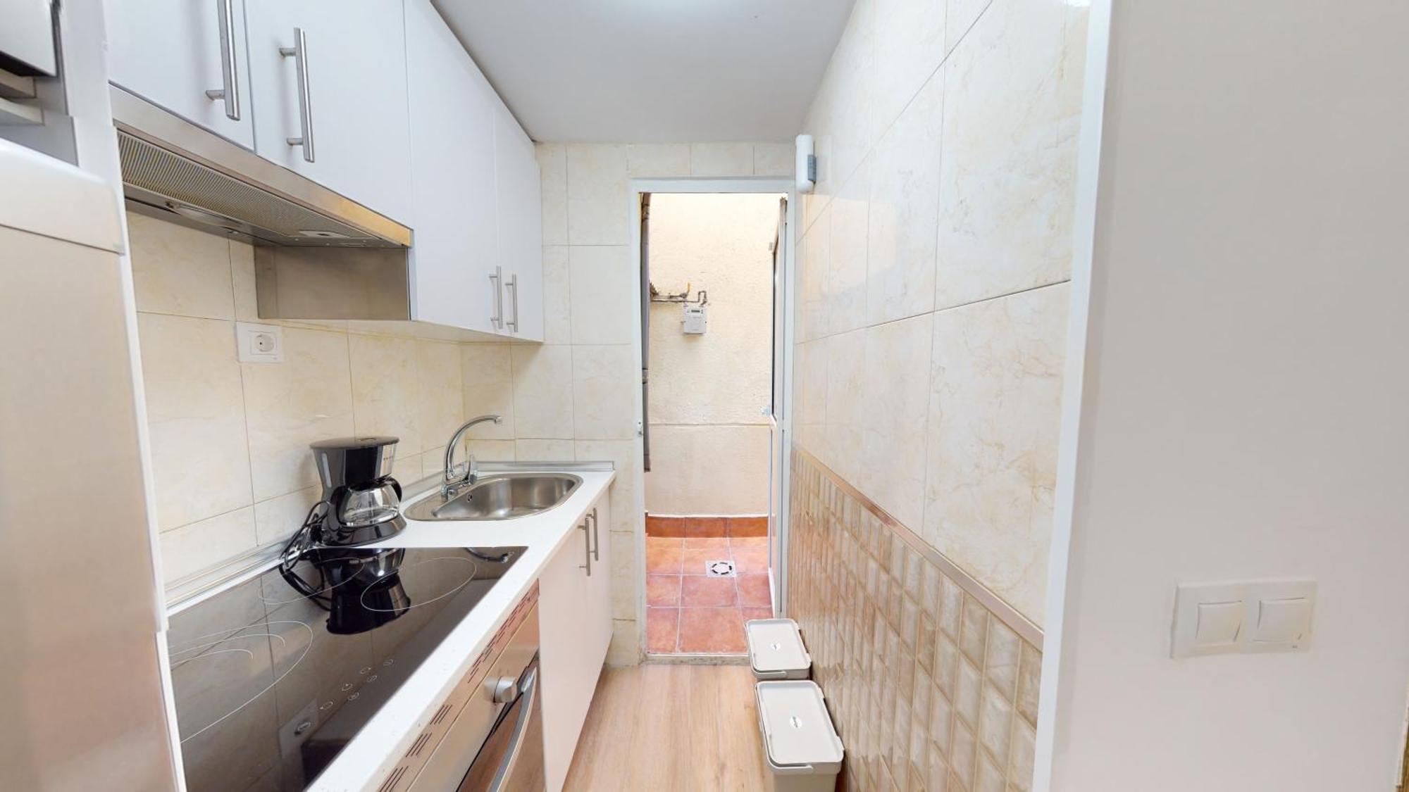 Cozy Apartment In Malasana For 4 Pax - Velarde Μαδρίτη Εξωτερικό φωτογραφία
