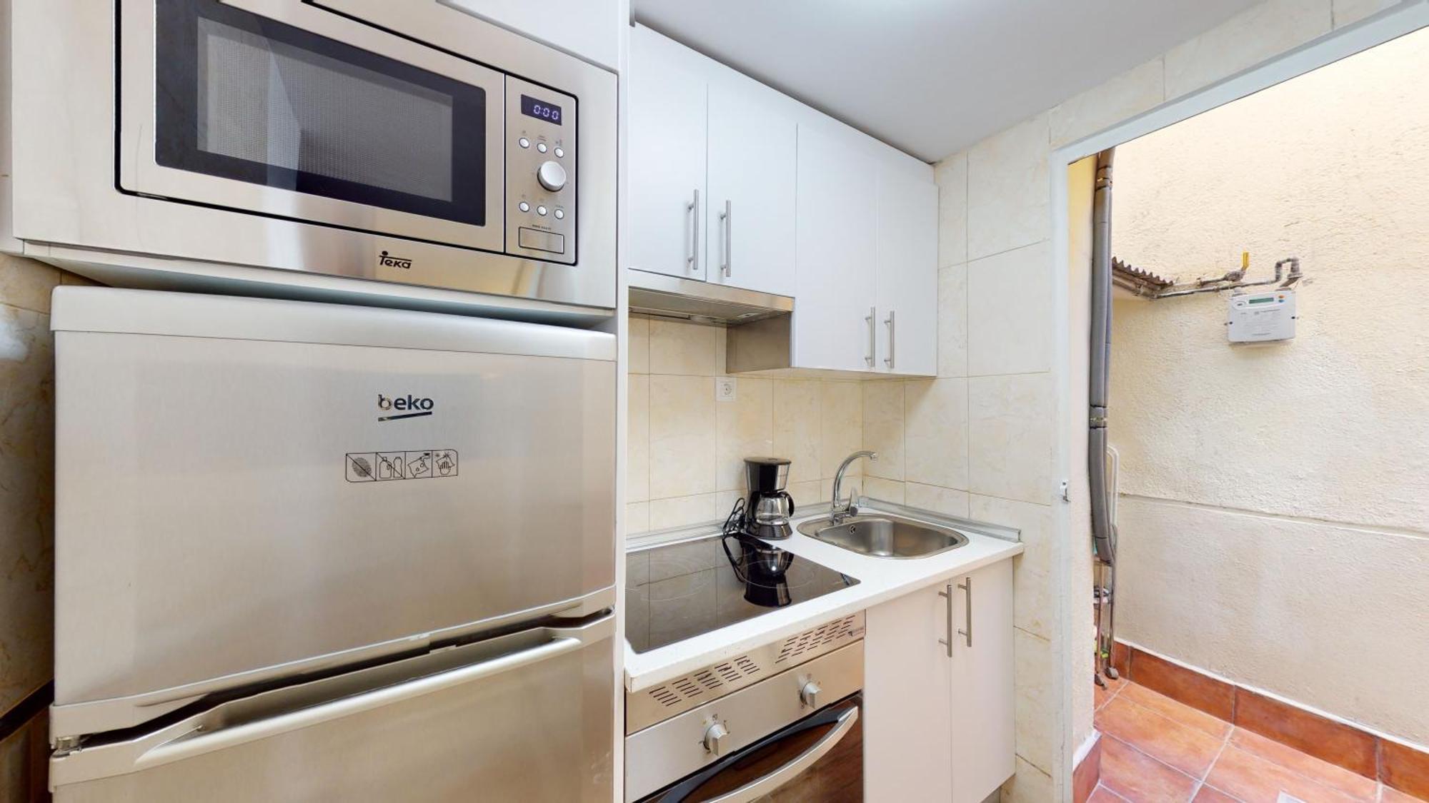 Cozy Apartment In Malasana For 4 Pax - Velarde Μαδρίτη Εξωτερικό φωτογραφία